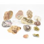 COLLECTION OF MINERAL SPECIMENS