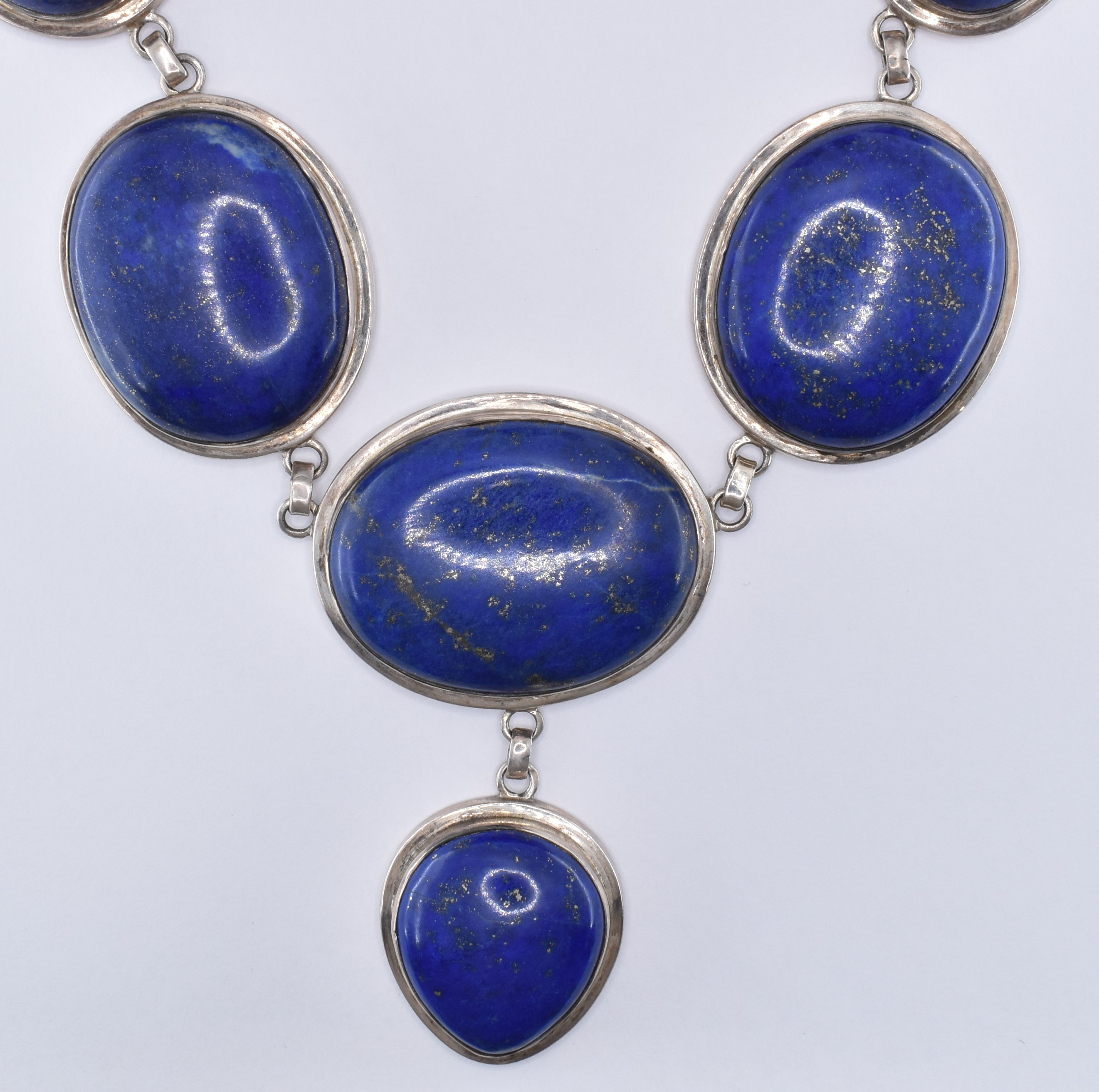 SILVER & LAPIS LAZULI NECKLACE & BRACELET - Image 2 of 8