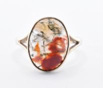 9CT GOLD & MOSS AGATE CABOCHON RING