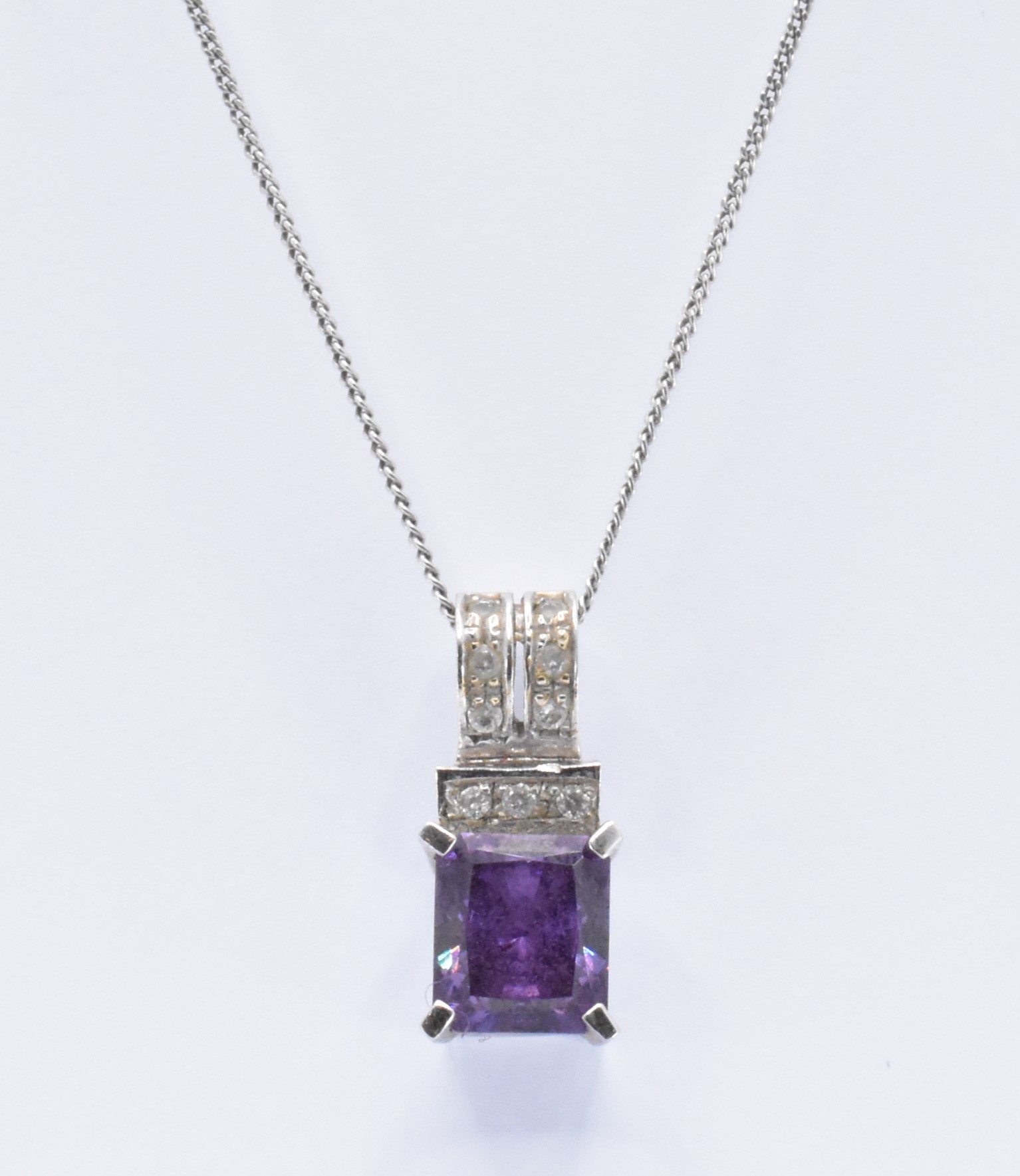 9CT WHITE GOLD & CZ PENDANT WITH AMETHYST EARRINGS - Image 5 of 8