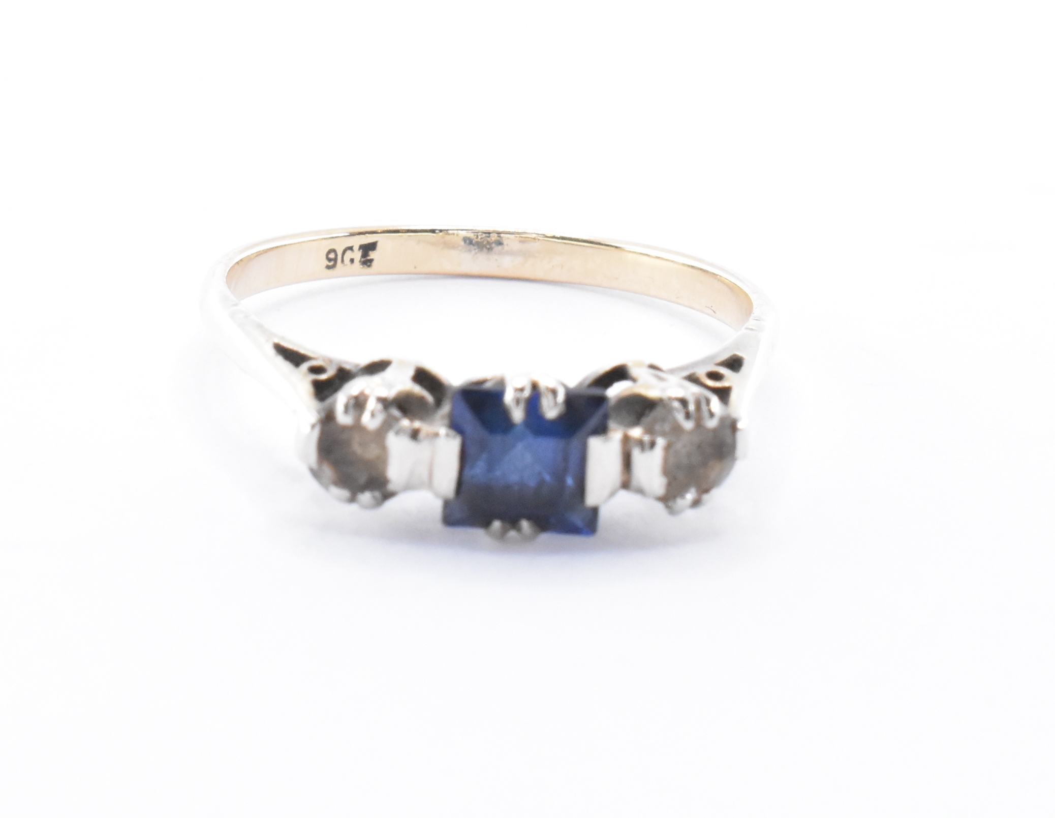 9CT GOLD SYNTHETIC SAPPHIRE & WHITE STONE RING - Image 2 of 6
