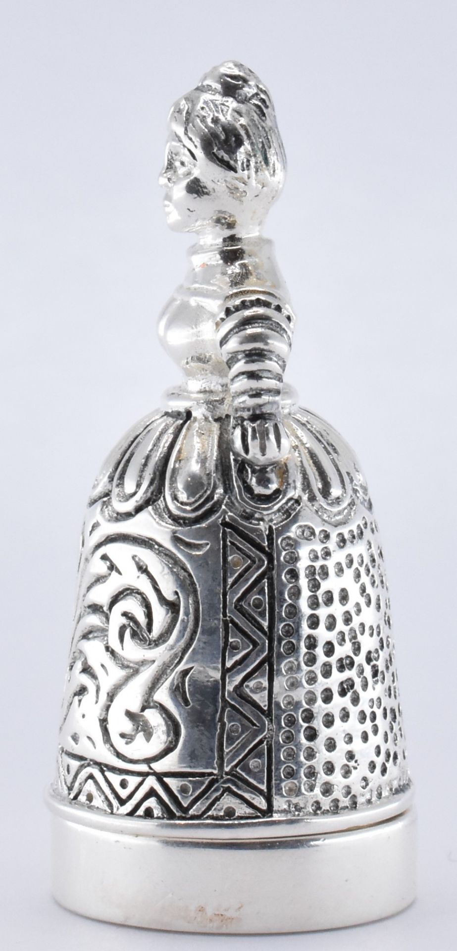 SILVER PLATED THIMBLE & PIN CUSHION - Bild 2 aus 5