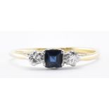 18CT GOLD SAPPHIRE & DIAMOND THREE STONE RING