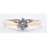 HALLMARKED 9CT GOLD DIAMOND CLUSTER RING