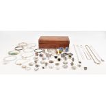 ASSORTMENT OF SILVER & RELATED JEWELLERY