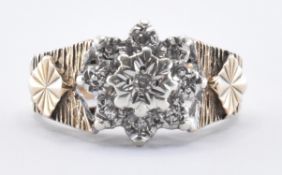 9CT GOLD & DIAMOND CLUSTER RING