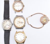 ASSORTMENT OF VINTAGE WRIST WATCHES