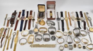 ASSORTMENT OF VINTAGE WRISTWATCHES