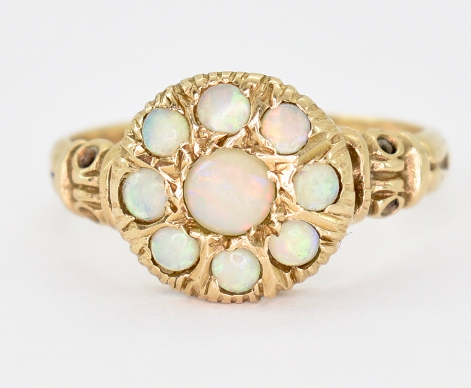 HALLMARKED 9CT GOLD & OPAL CLUSTER RING