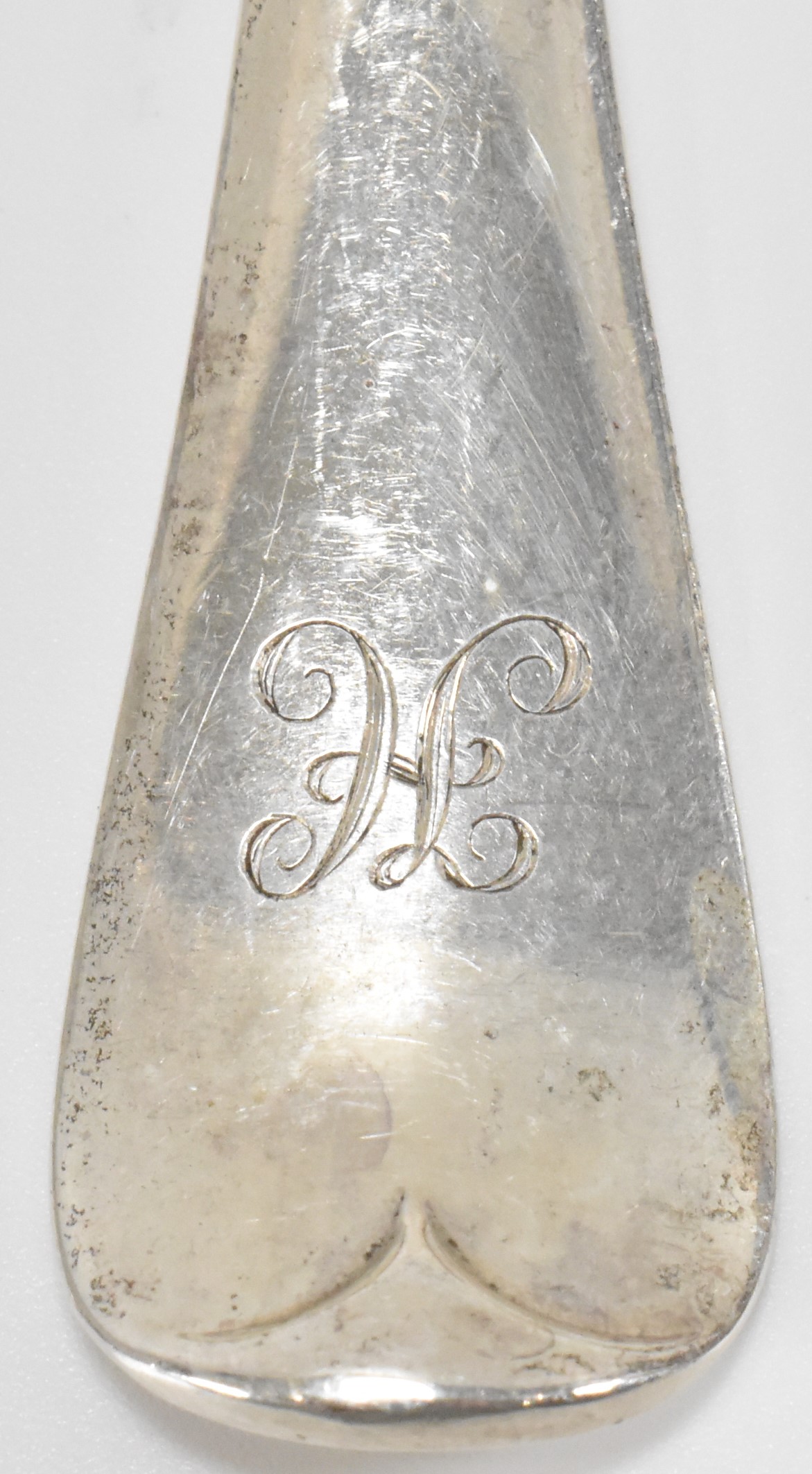 SIX SILVER VICTORIAN FORKS - Image 2 of 4