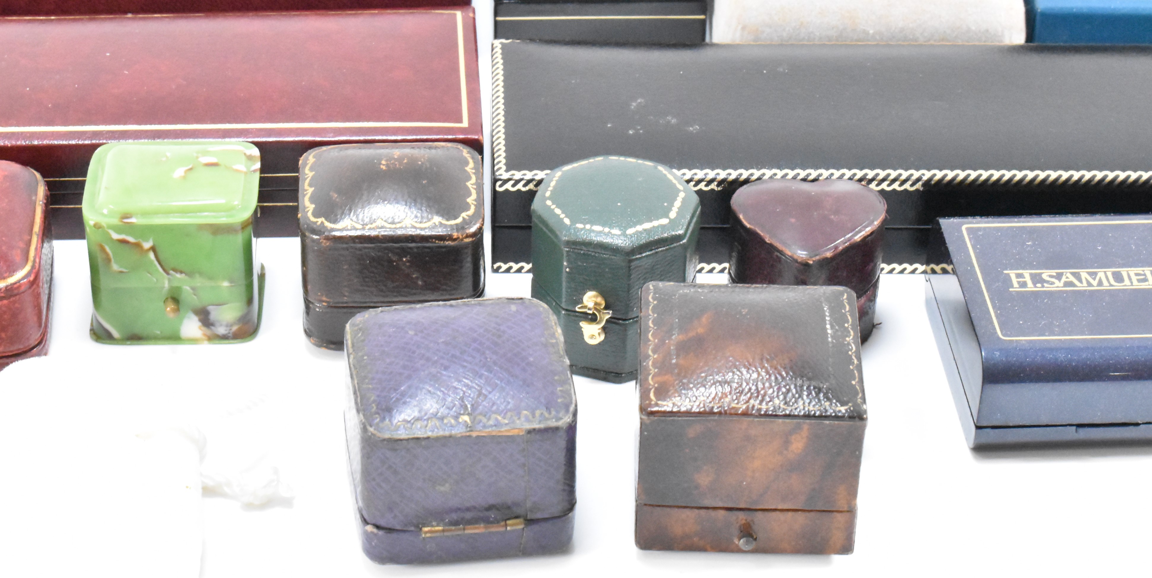 ASSORTMENT OF VICTORIAN & LATER JEWELLERY BOXES - Image 8 of 8