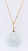 9CT GOLD & JADE PENDANT NECKLACE