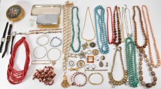 LARGE COLLECTION OF VINTAGE COSTUME JEWELLERY