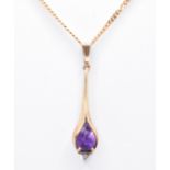 9CT GOLD & AMETHYST PENDANT NECKLACE