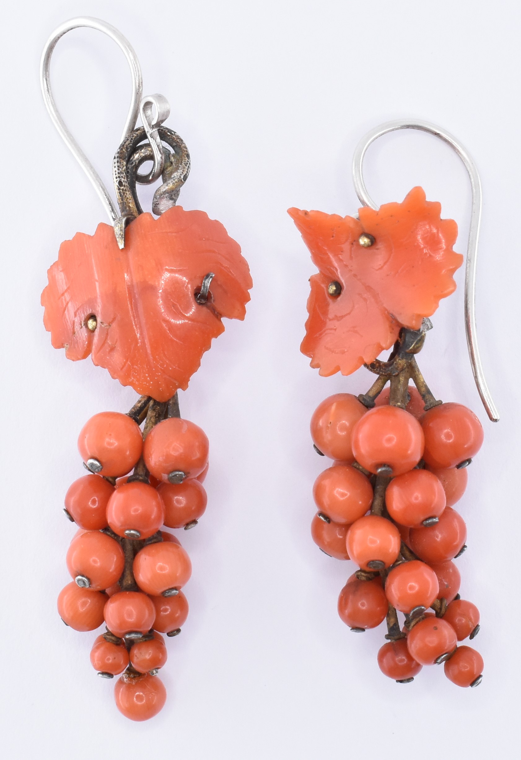 PAIR OF VICTORIAN CORAL GRAPE VINE EARRINGS - Image 2 of 4