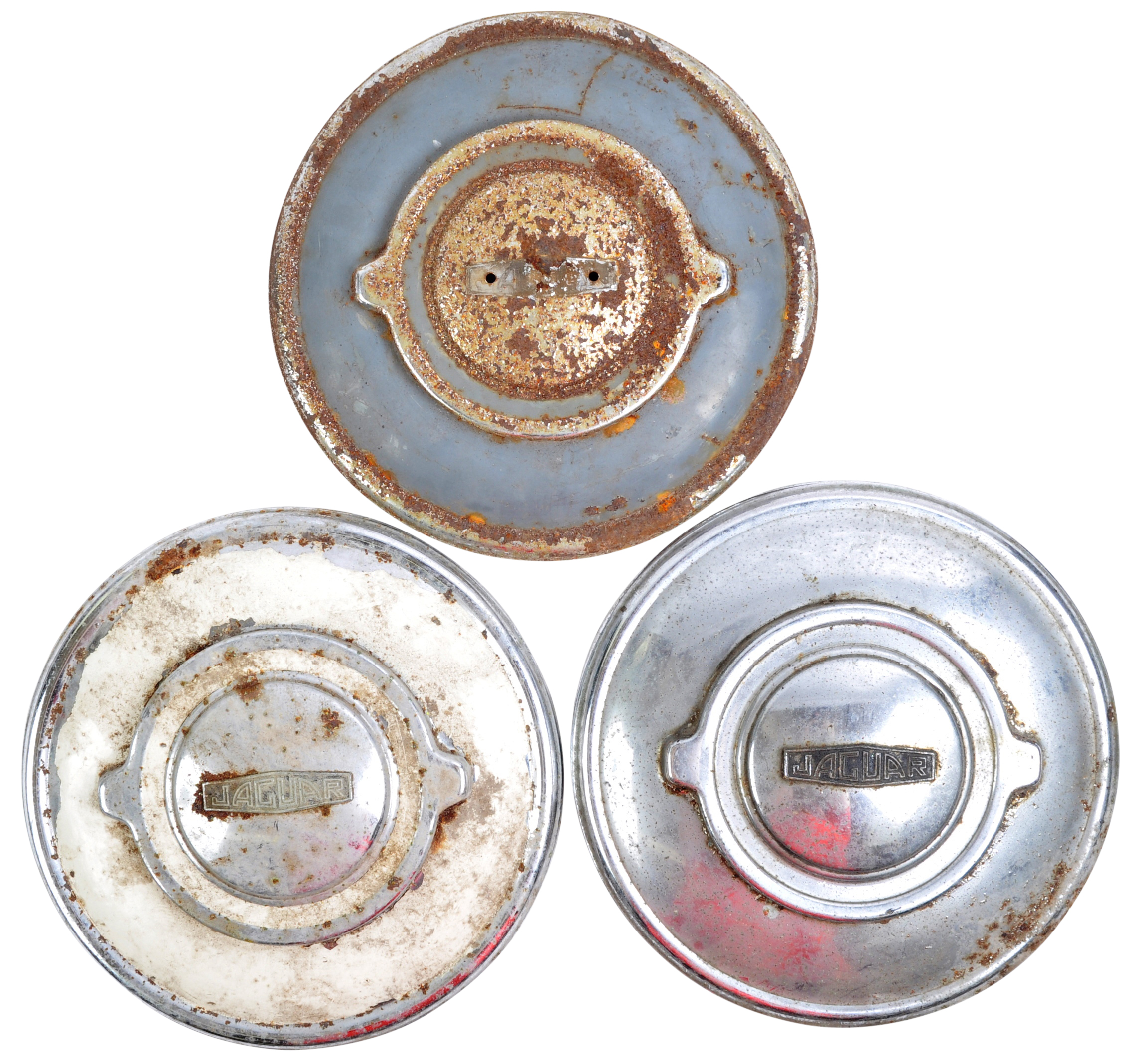 COLLECTION OF X3 ORIGINAL VINTAGE JAGUAR CAR HUB CAPS