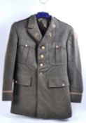 20TH CENTURY UNITED STATES ARMY CAPTAINS UNIFORM TUNIC