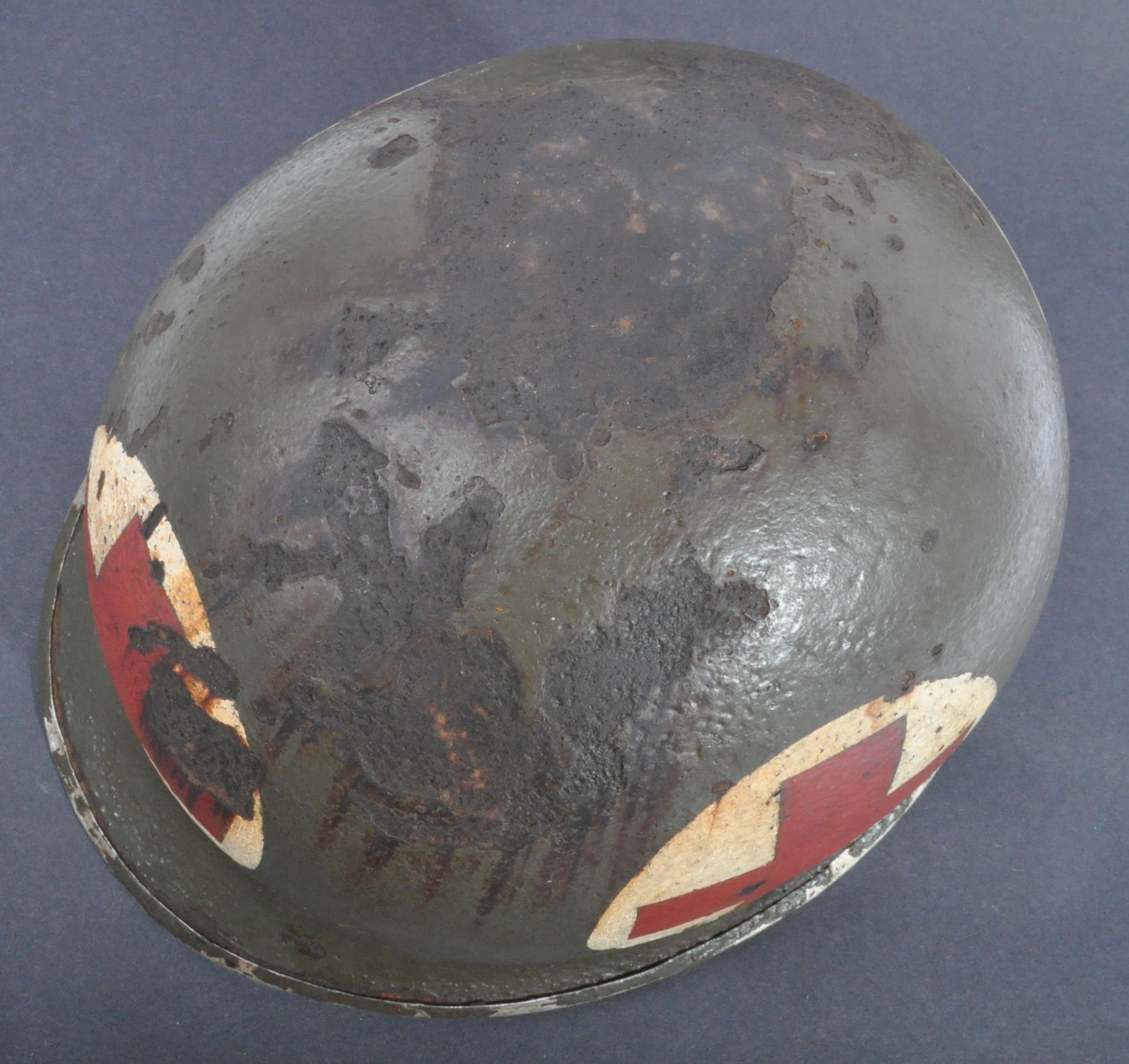 WWII SECOND WORLD WAR UNITED STATES ARMY M1 MEDICS HELMET - Image 4 of 6