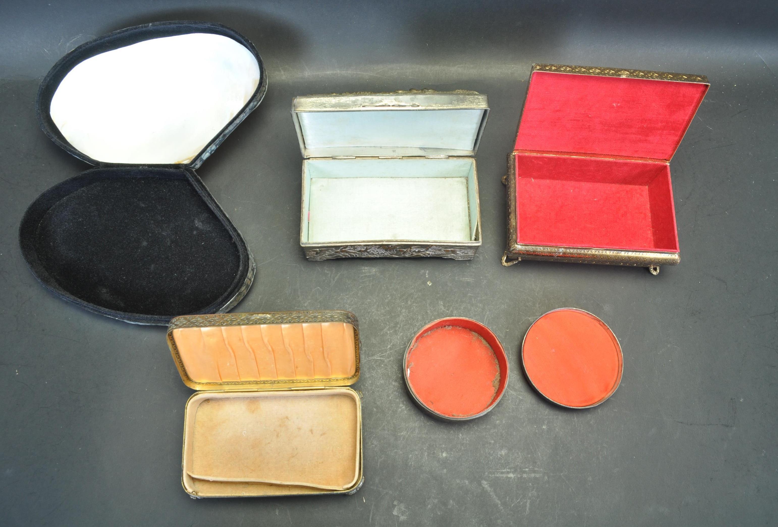 COLLECTION OF VINTAGE 20TH CENTURY JEWELLERY BOXES - Image 3 of 6