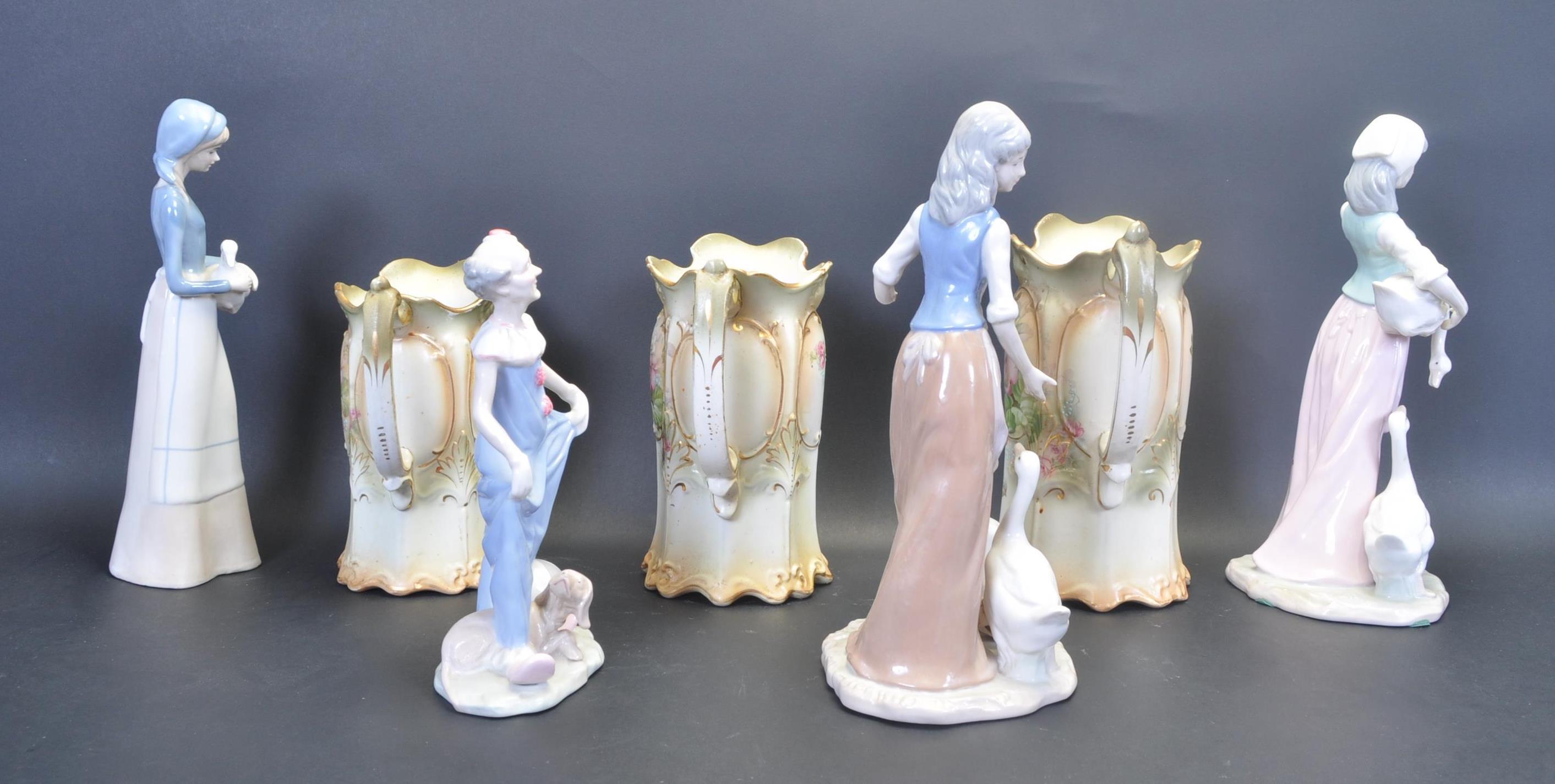 COLLECTION OF 20TH CENTURY LLADRO / NAO STYLE FIGURINES - Image 2 of 7