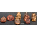 GROUP OF SEVEN JAPANESE ORIENTAL NETSUKE FIGURINES