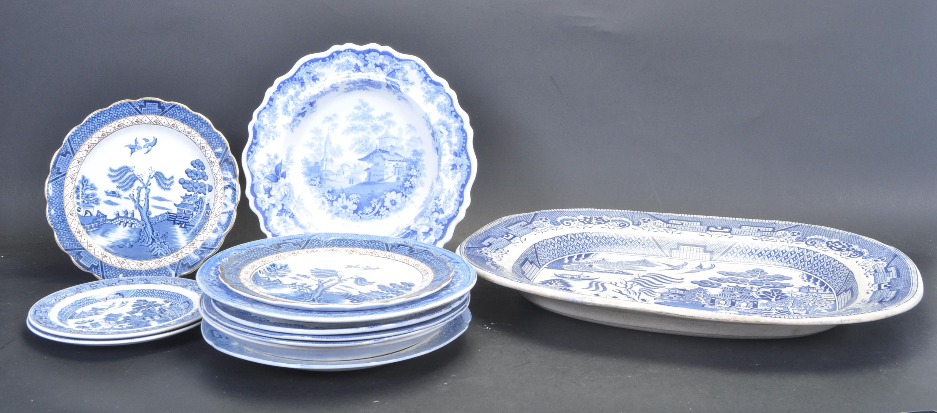 COLLECTION OF 19TH CENTURY AND LATER BLUE AND WHITE CHINA - Image 2 of 10