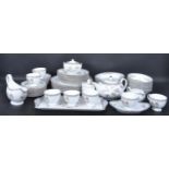 LARGE COLLECTION OF VINTAGE 20TH CENTURY WEDGWOOD FINE BONE CHINA