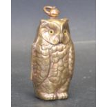 VICTORIAN STYLE SOVEREIGN CASE IN SHAPE OF OWL