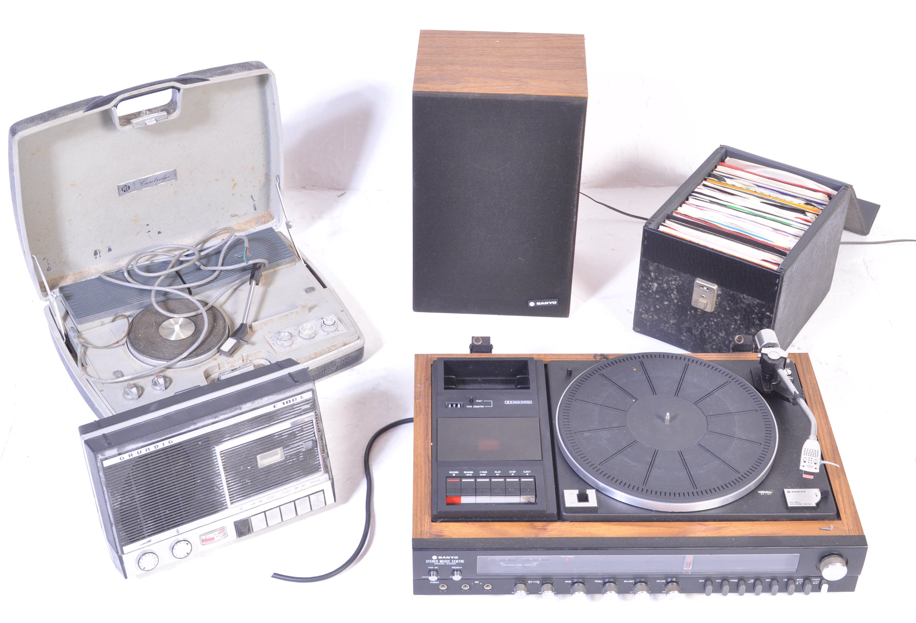 GROUP OF 20TH CENTURY HI-FI AND AUDIO AND VIDEO EQUIPMENT - Image 6 of 15