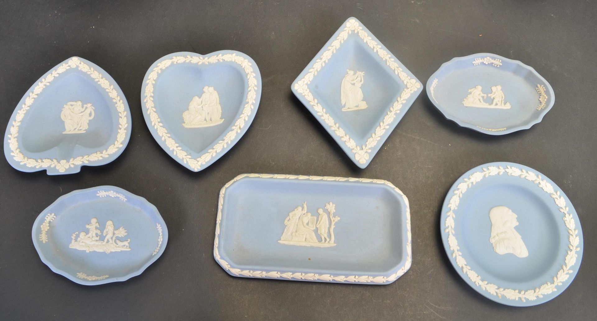 COLLECTION OF EARLY 20TH CENTURY WEDGWOOD JASPERWARE - Bild 4 aus 6