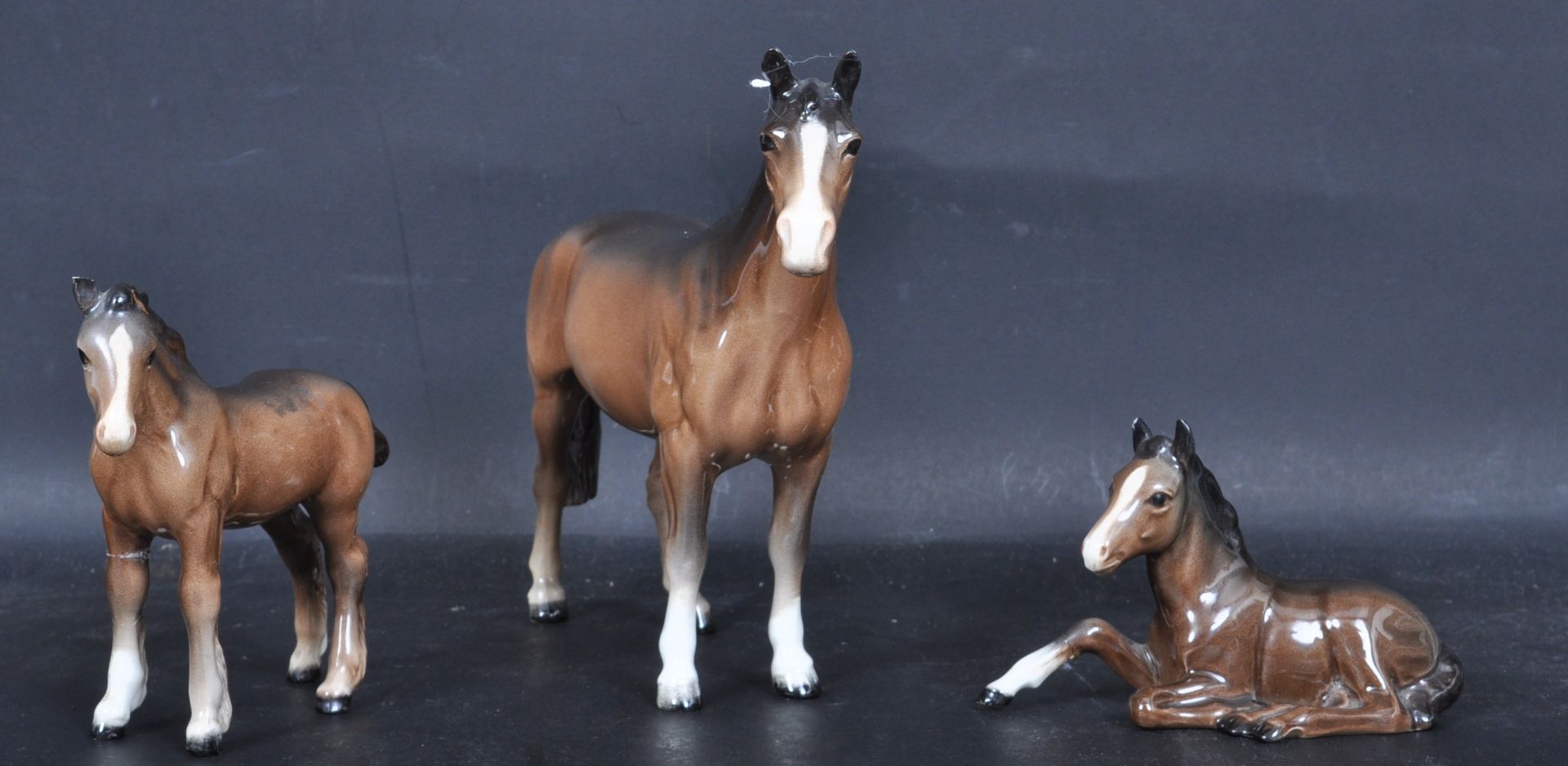 THREE VINTAGE 20TH CENTURY BESWICK CERAMIC HORSES