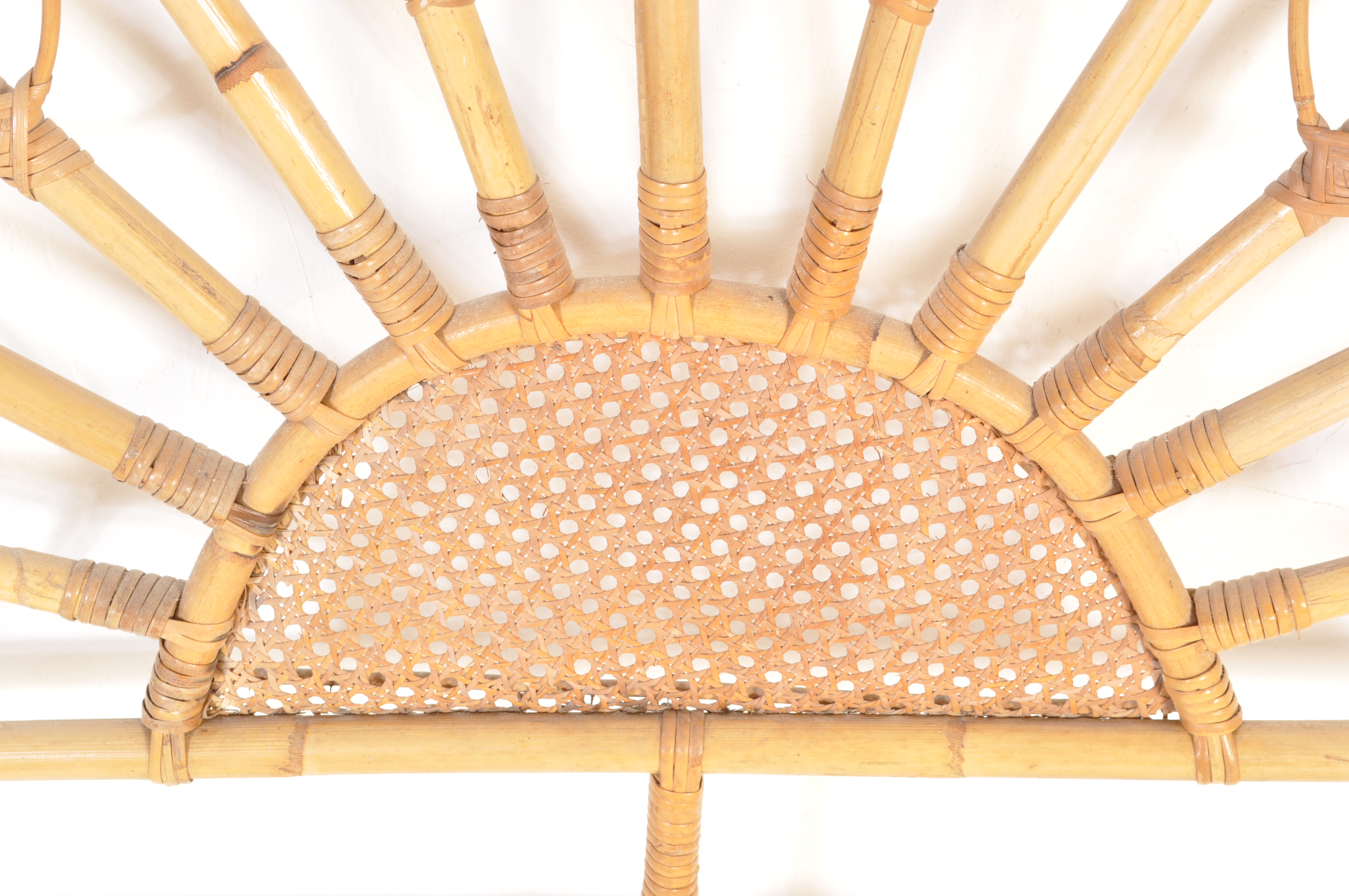 A mid-century retro bamboo headboard. The headboard of bamboo and rattan weave construction being of - Image 3 of 6