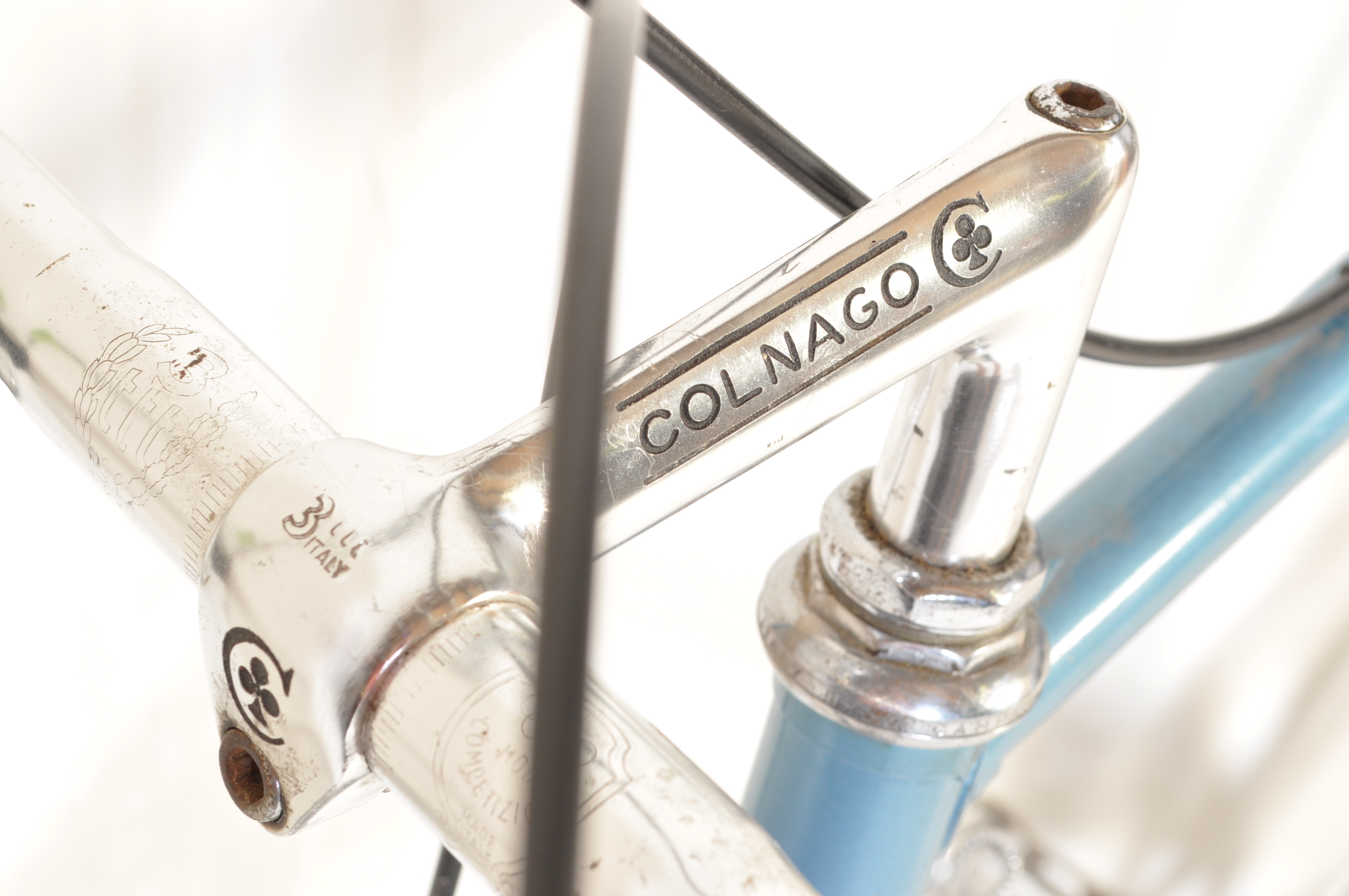 VINTAGE LATE 20TH CENTURY COLNAGO RACING BIKE - Image 2 of 11