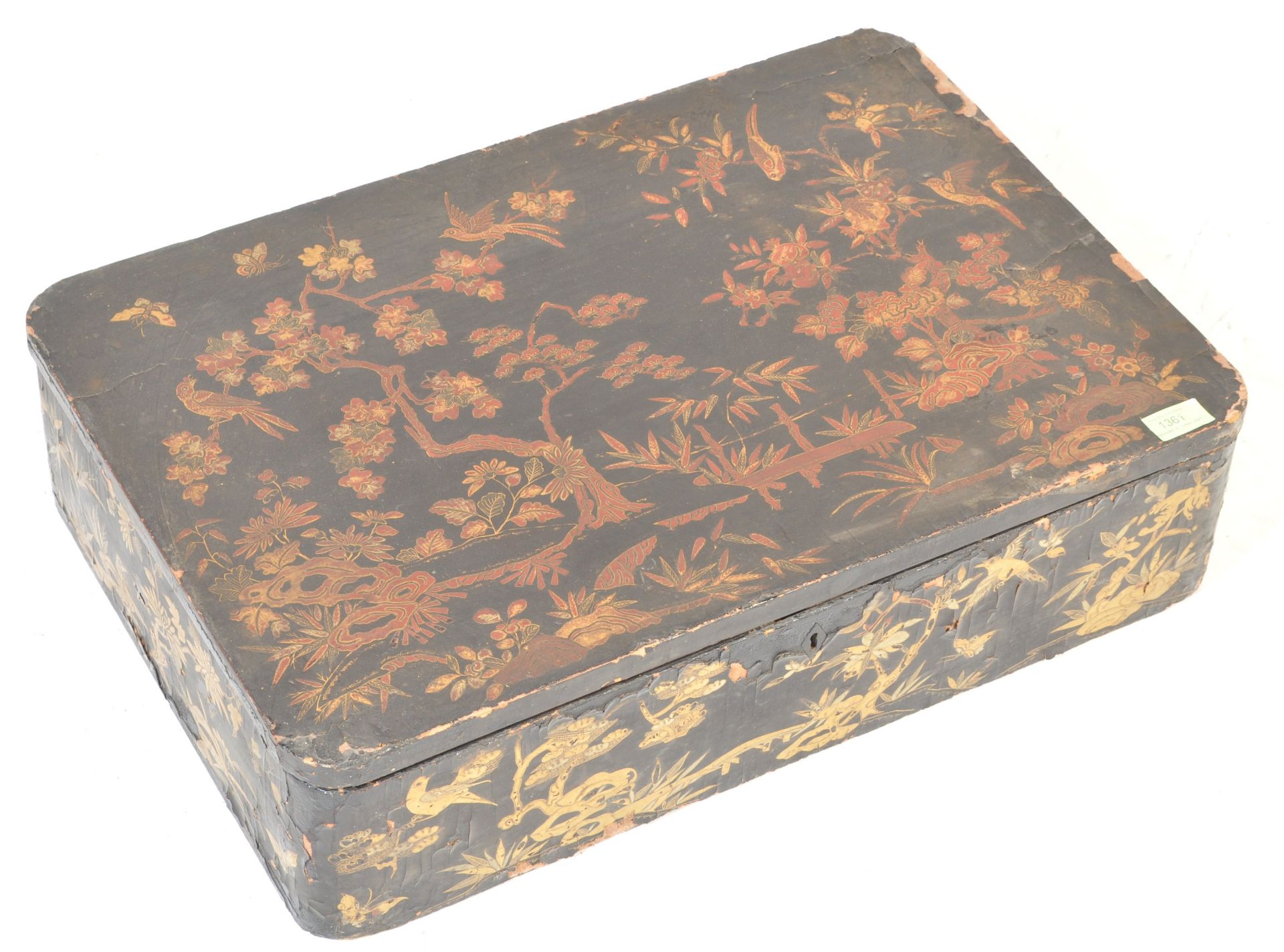 20TH CENTURY CHINESE ORIENTAL BLACK LACQUER BOX
