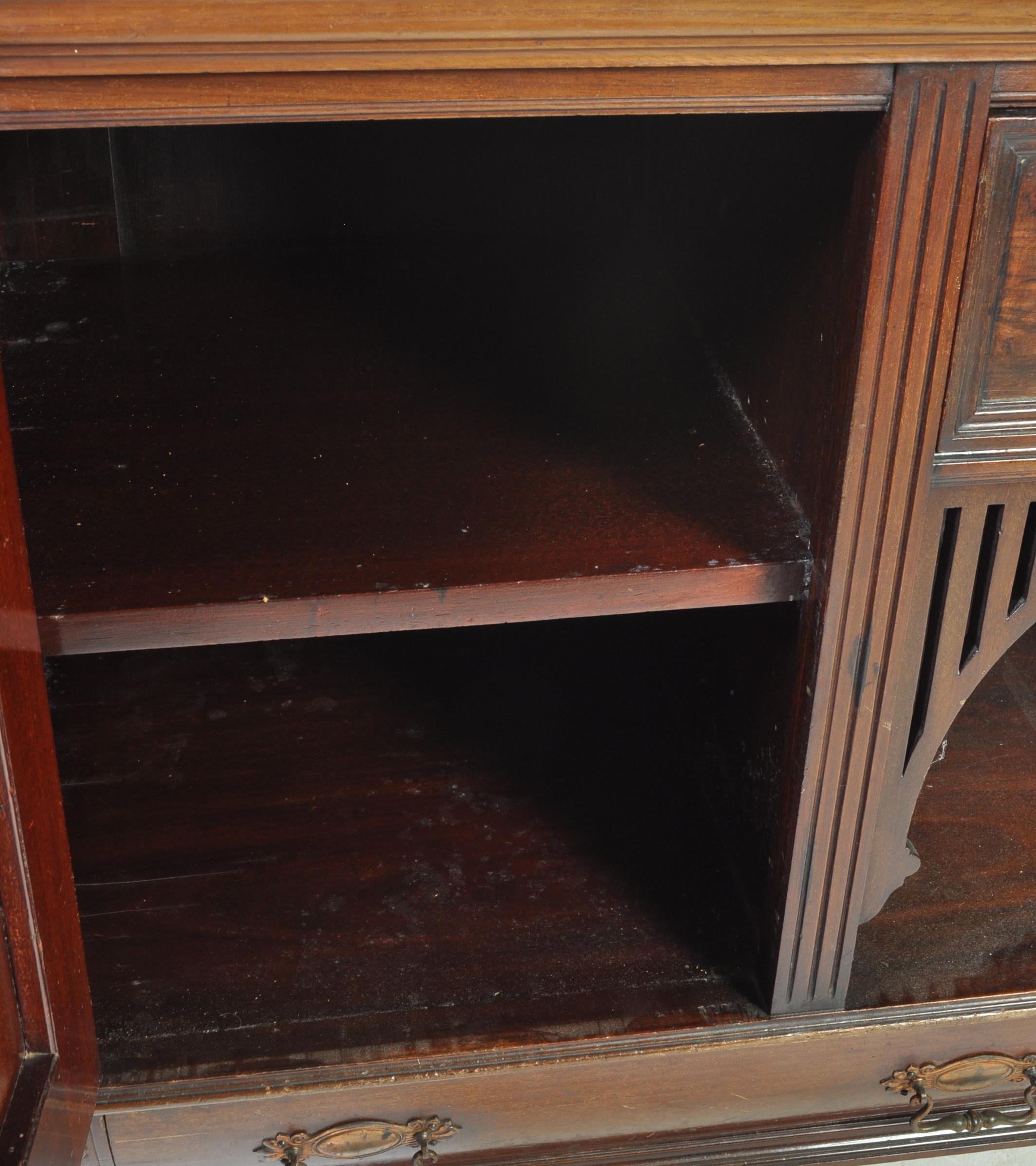 ARTS & CRAFTS MAHOGANY MIRROR BACK DRESSER / SIDEBOARD - Image 7 of 7