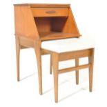 1970'S RETRO VINTAGE MR CHIPPY TELELPHONE TABLE & CHAIR