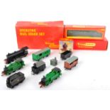 COLLECTION OF ASSORTED HORNBY TRIANG 00 GAUGE TRAIN SET ITEMS