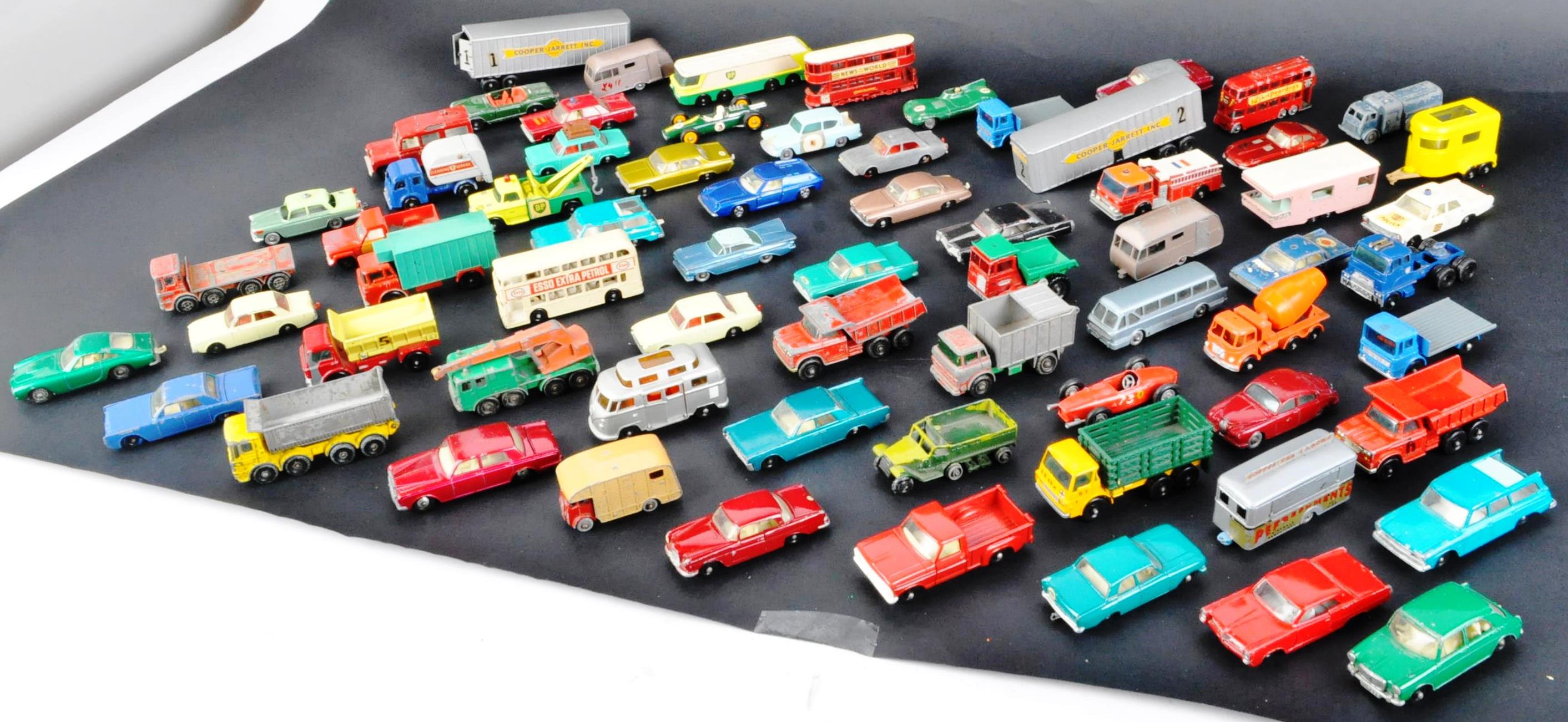 LARGE COLLECTION OF VINTAGE LESNEY DIECAST MODEL CARS