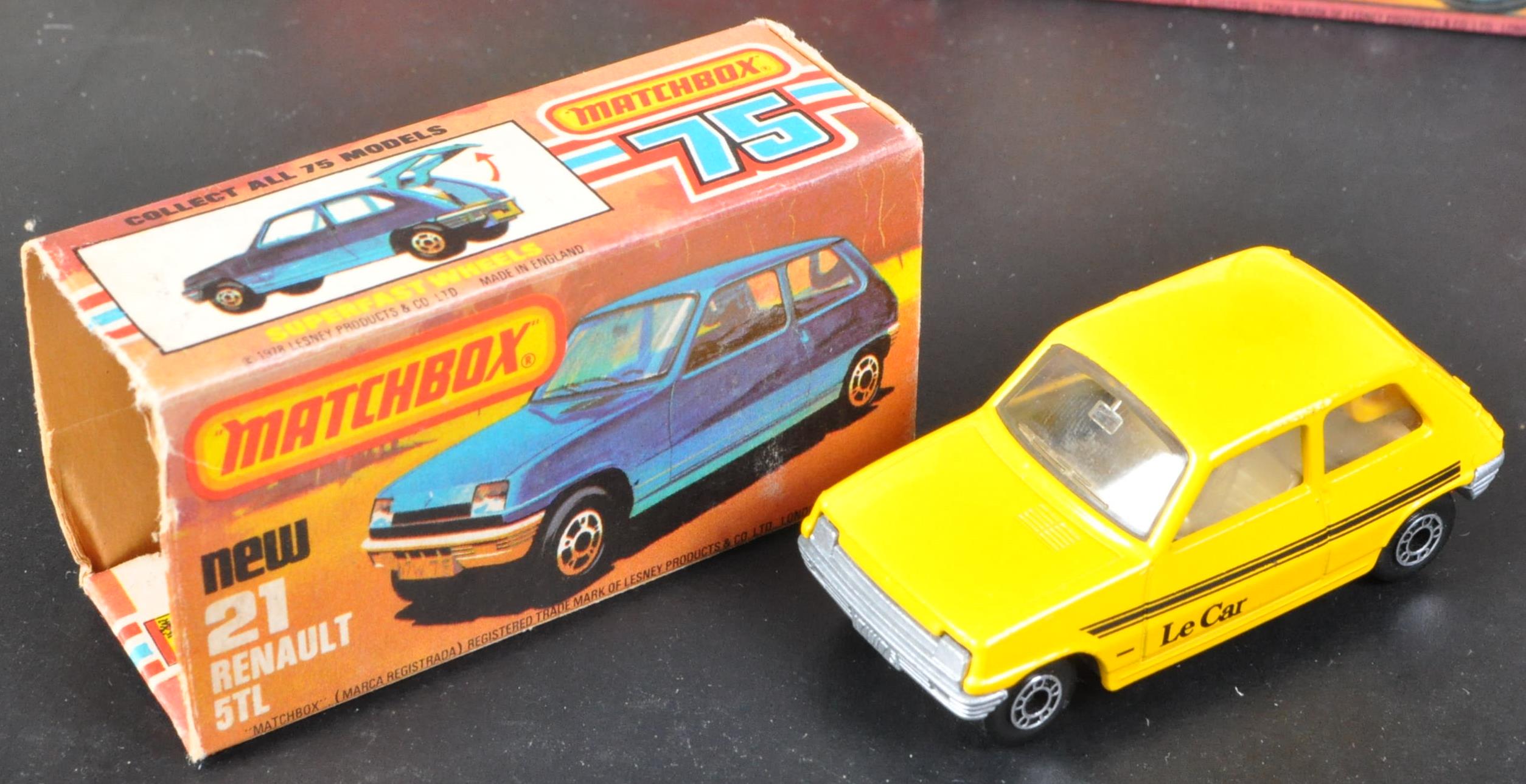 COLLECTION OF X12 ASSORTED MATCHBOX DIECAST MODELS - Image 5 of 5