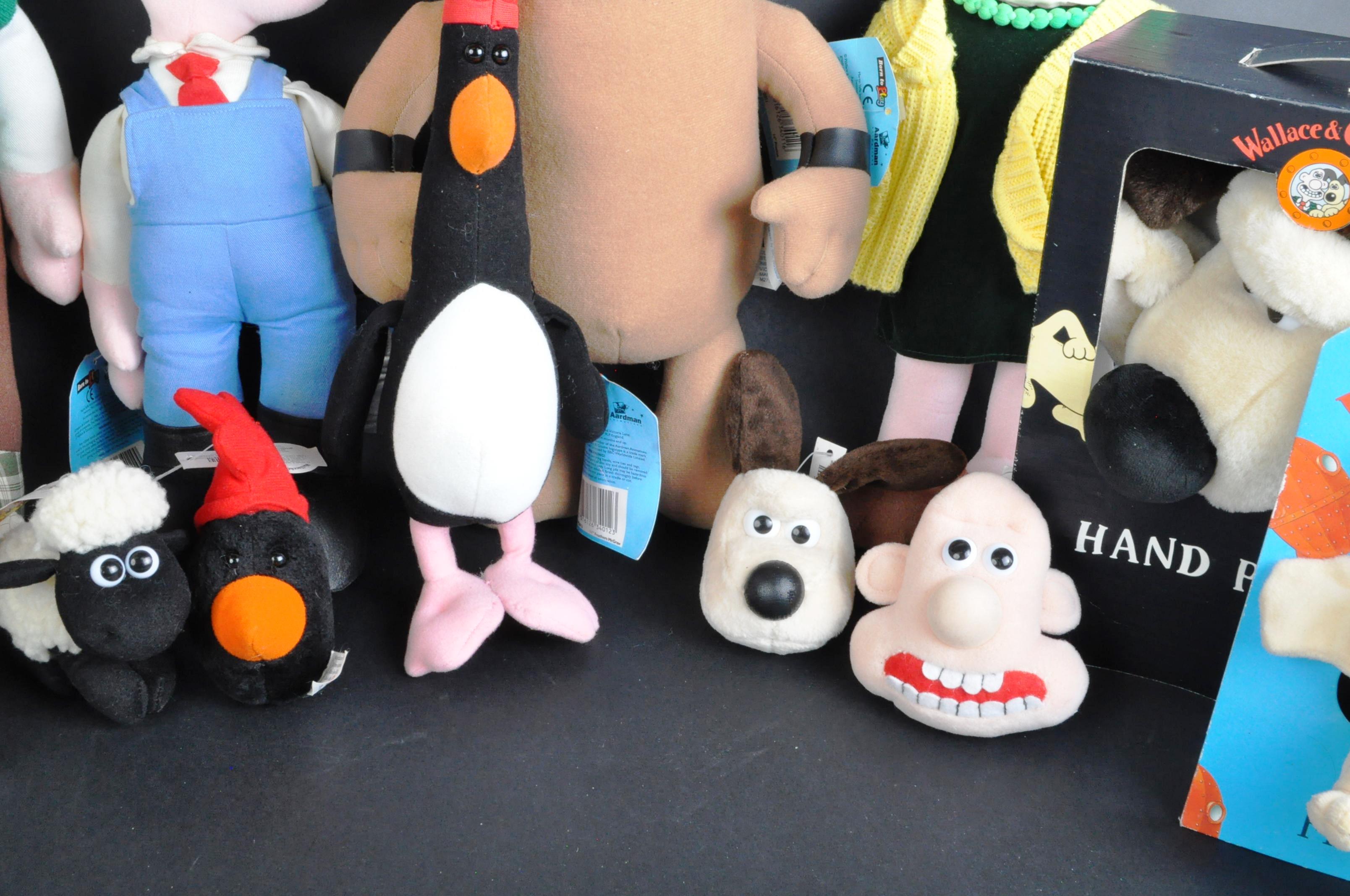 WALLACE & GROMIT - AARDMAN ANIMATIONS VINTAGE STUFFED TOYS - Image 4 of 4