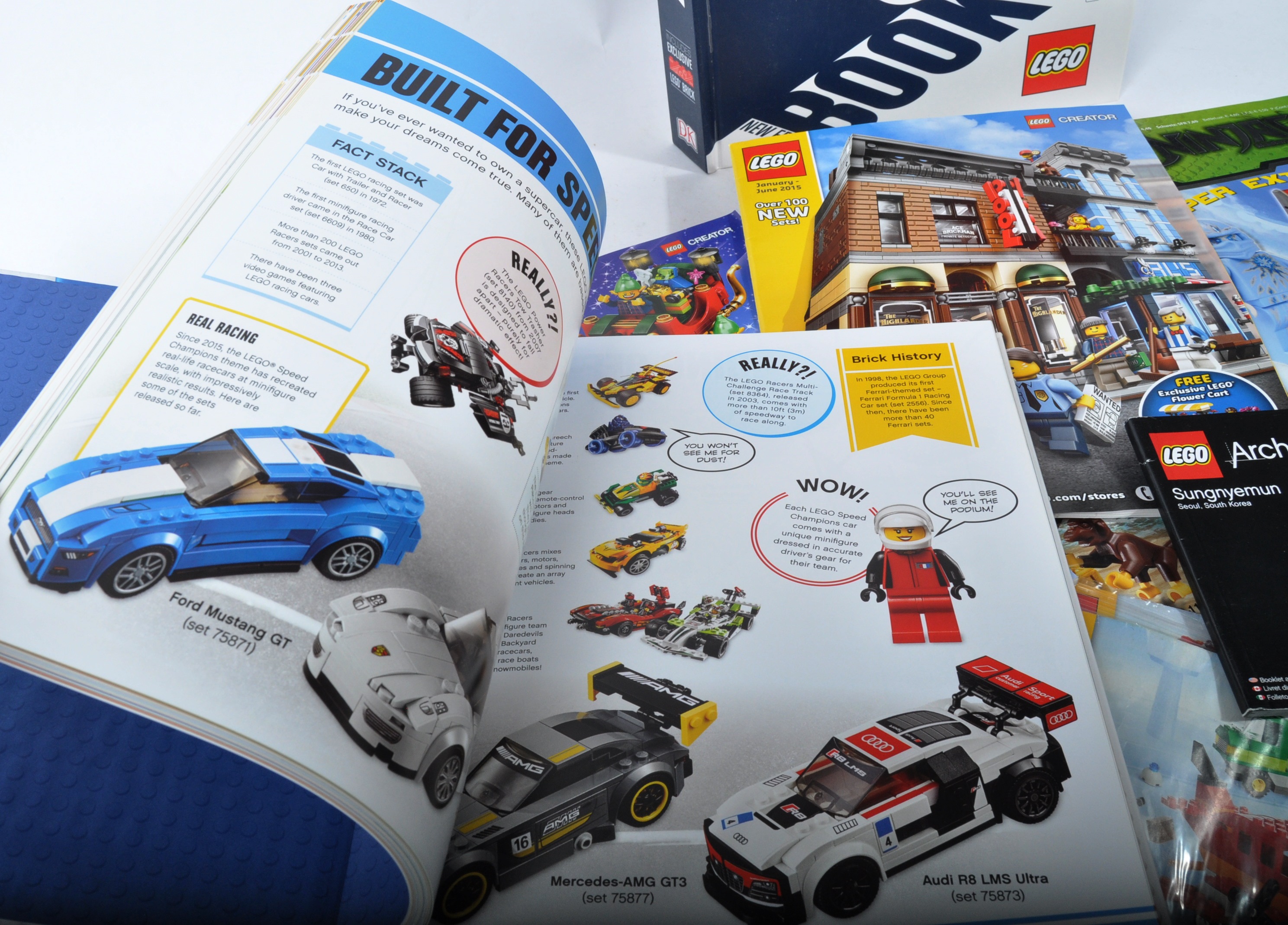 LARGE QUANITY OF LEGO INSTRUCTION MANUALS, BOOKS & MAGAZINES - Image 6 of 9