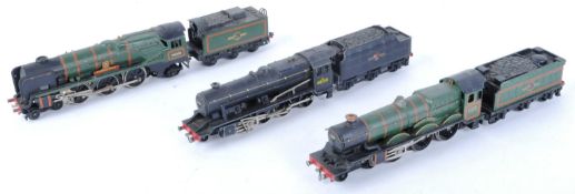 COLLECTION OF VINTAGE HORNBY DUBLO 00 GAUGE LOCOMOTIVES