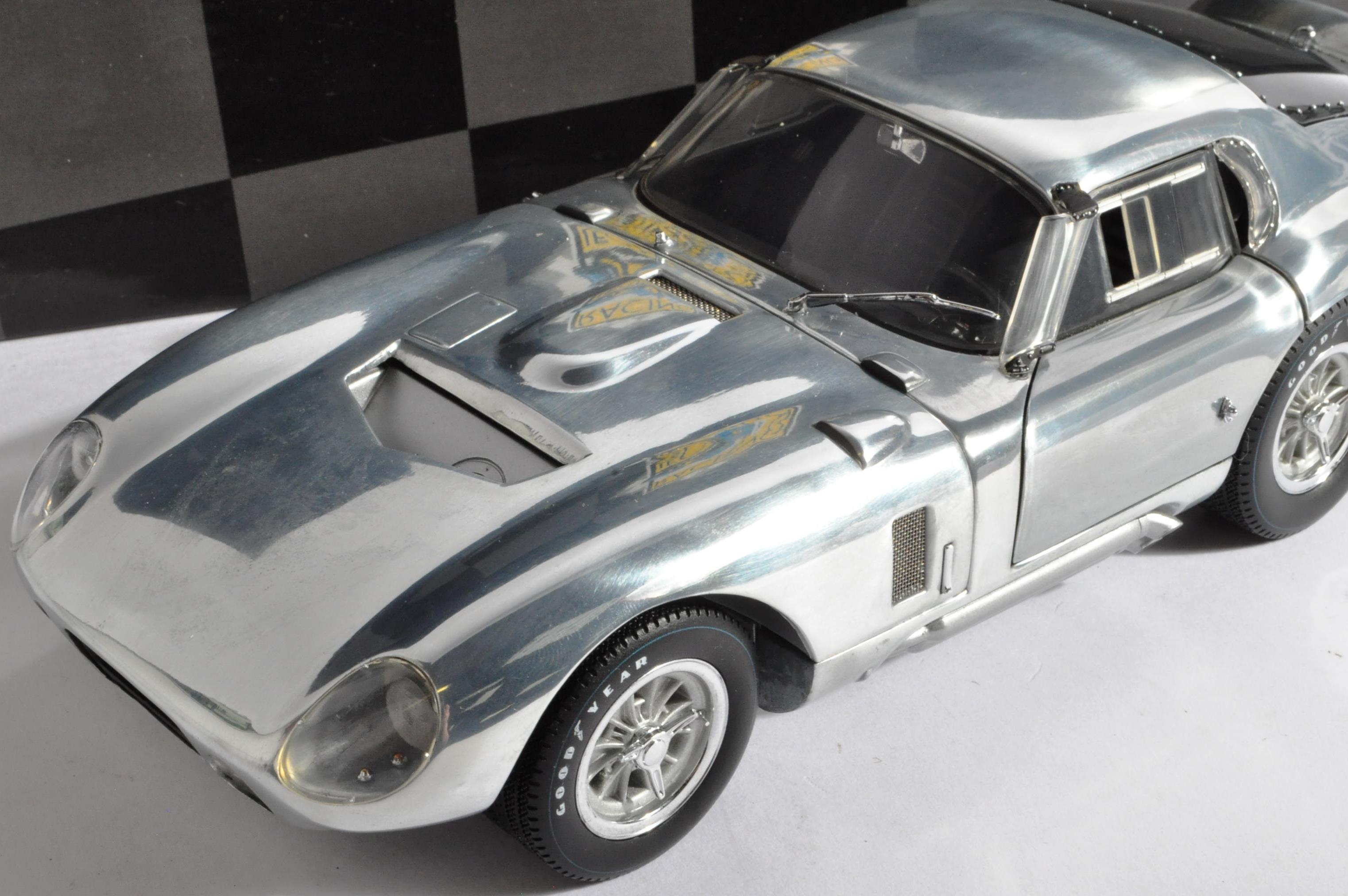 EXOTO 1/18 SCALE RACING LEGENDS COBRA DAYTONA COUPE - Image 2 of 4