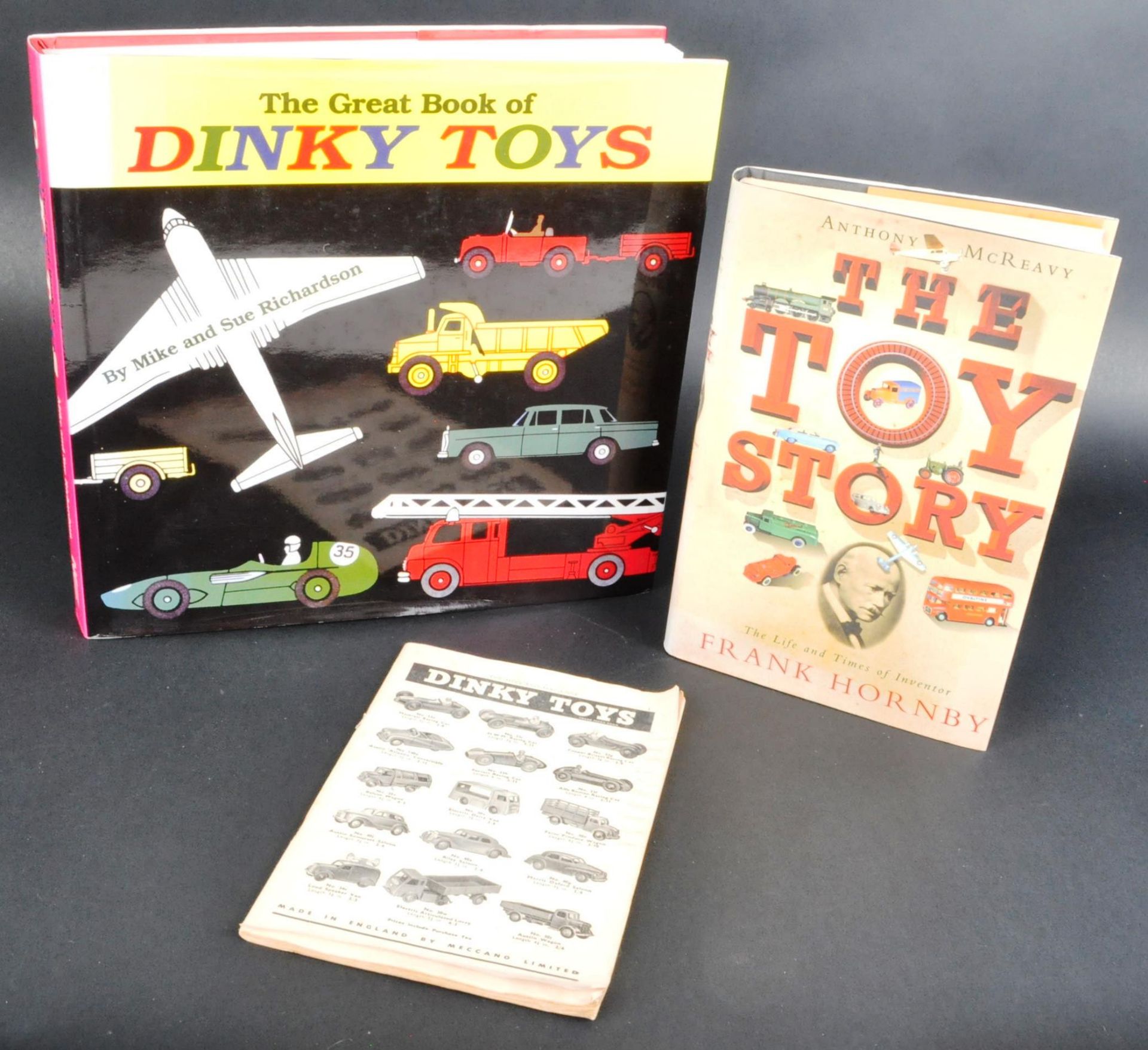 THE GREAT BOOK OF DINKY TOYS ILLUSTRATED REFERENCE BOOK