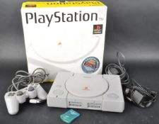 ORIGINAL VINTAGE BOXED SONY PLAYSTATION PS1 VIDEO GAMES CONSOLE