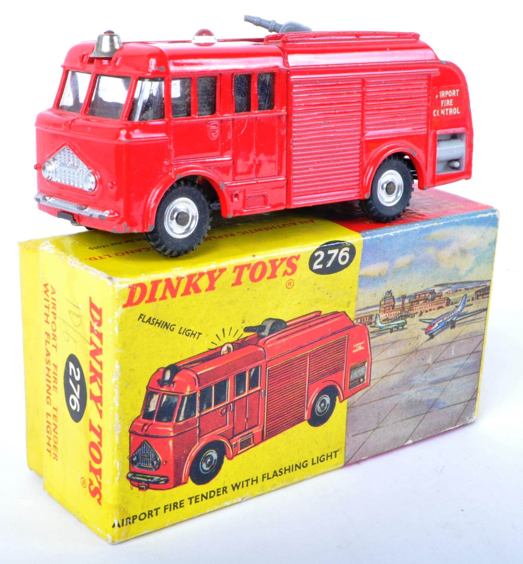 ORIGINAL VINTAGE DINKY TOYS DIECAST MODEL 276 AIRPORT FIRE TENDER