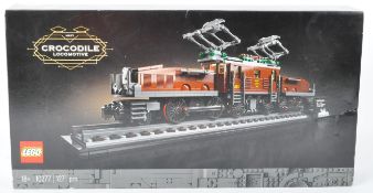 LEGO SET - LEGO CREATOR - 10277 - CROCODILE LOCOMOTIVE