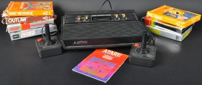 VINTAGE ATARI 2600 RETRO GAMING CONSOLE WITH GAMES & ACCESSORIES