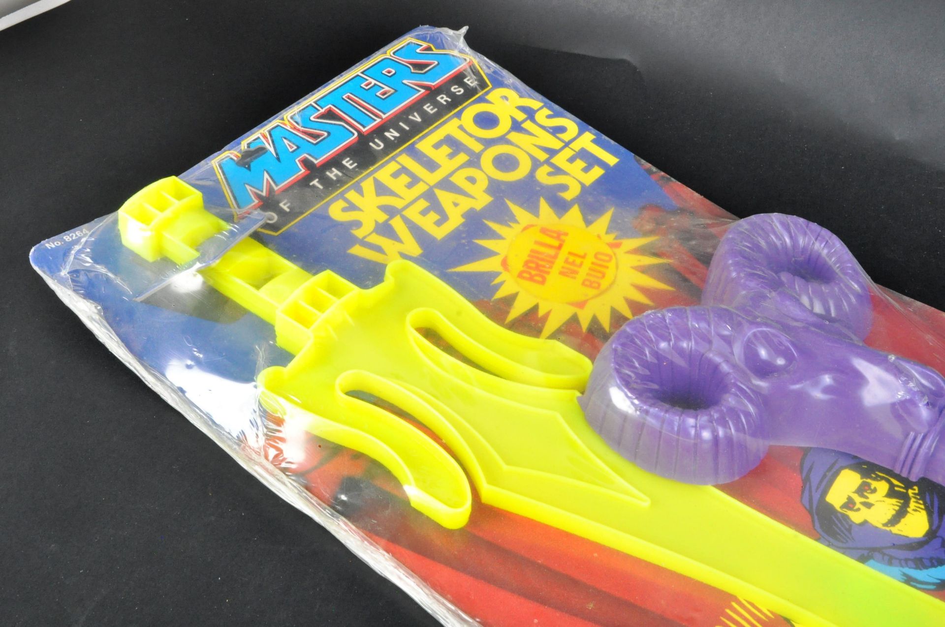 MASTERS OF THE UNIVERSE MOTU - SCARCE HG TOYS WEAPONS SET - Image 3 of 5