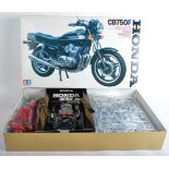 VINTAGE TAMIYA 1/6 SCALE HONDA MOTORCYCLE PLASTIC MODEL KIT